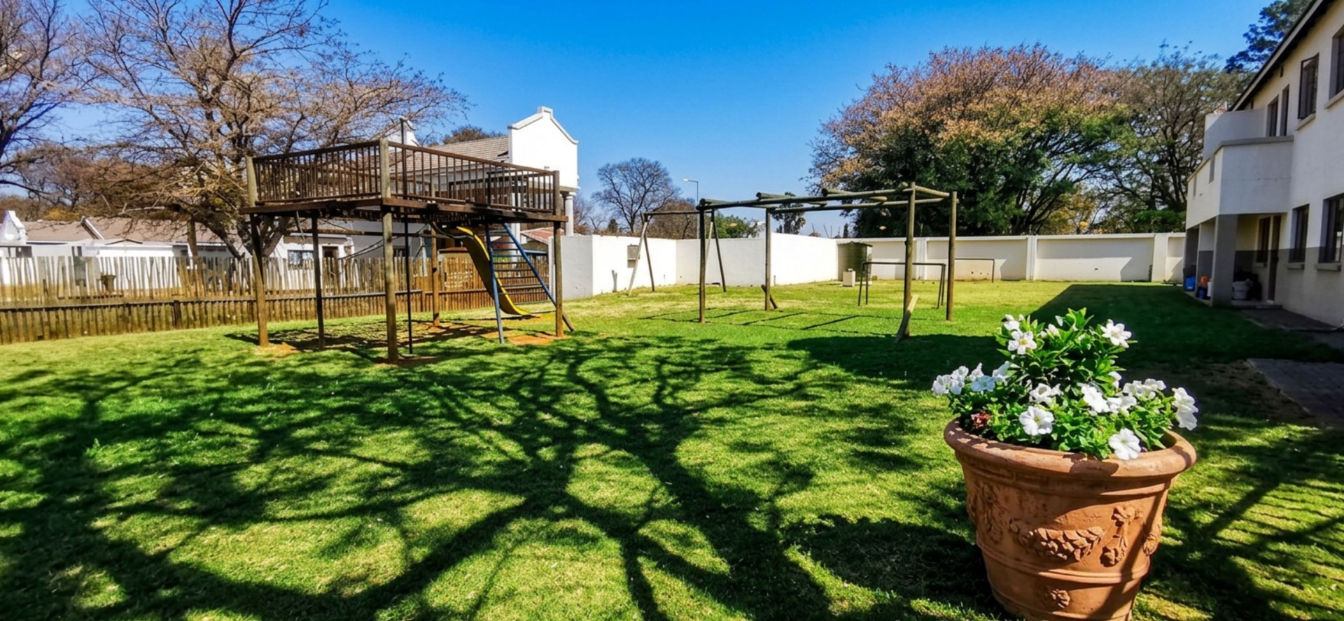 Townhouse for sale in Hesteapark, Akasia, 7914 m²