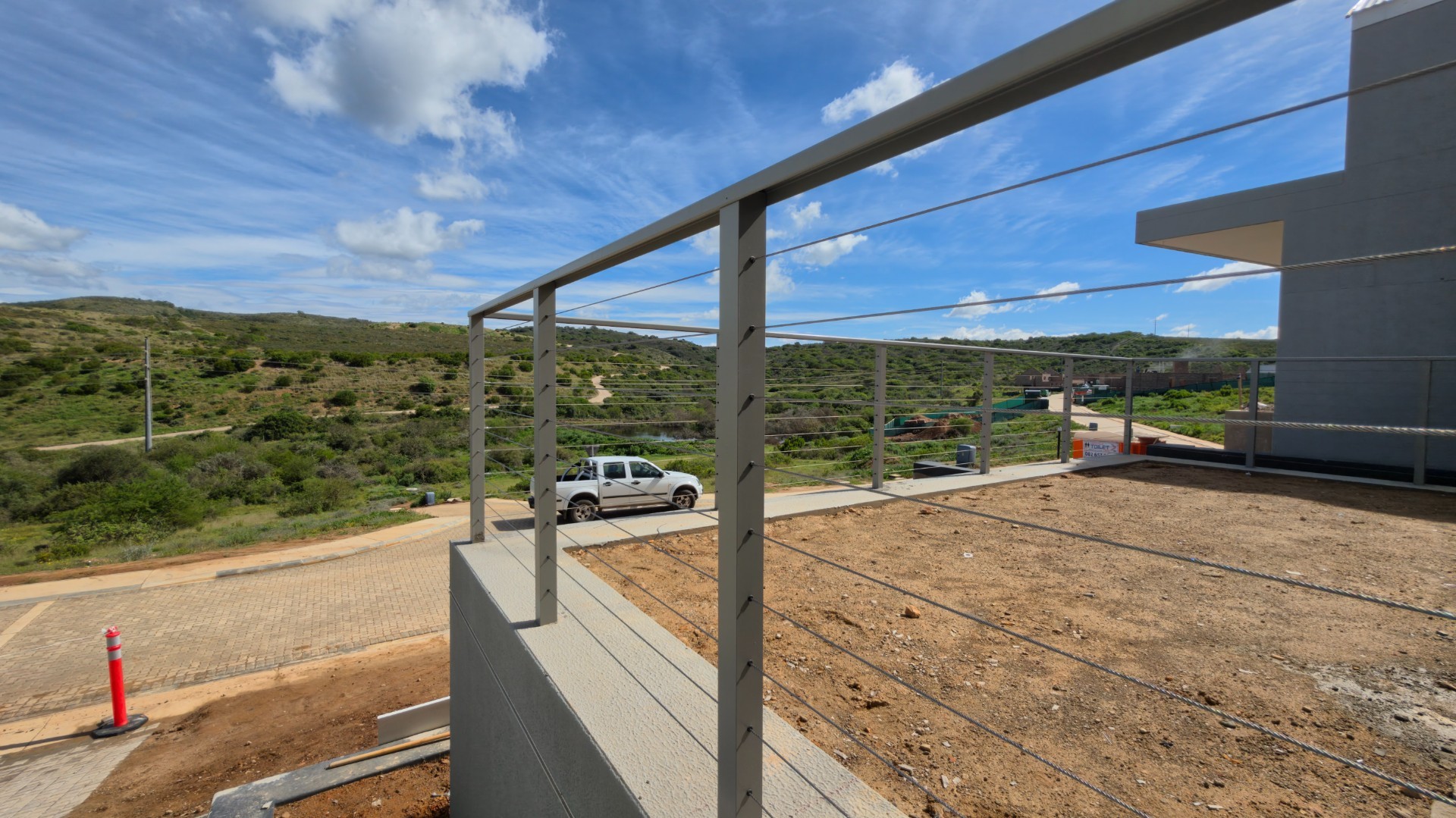 House for sale in Outeniquasbosch, Hartenbos, 220 m²