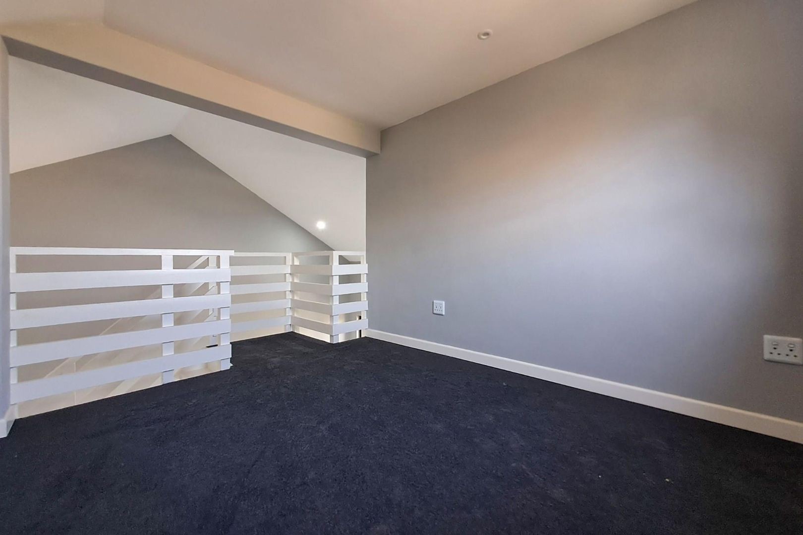Apartment for rent in Town Hill, Pietermaritzburg, KwaZulu Natal, 5 Morton Bay (1st floor), Arbour Arch, 57 Henderson Road, Town Hill, Pietermaritzburg, KwaZulu Natal, 116 m²