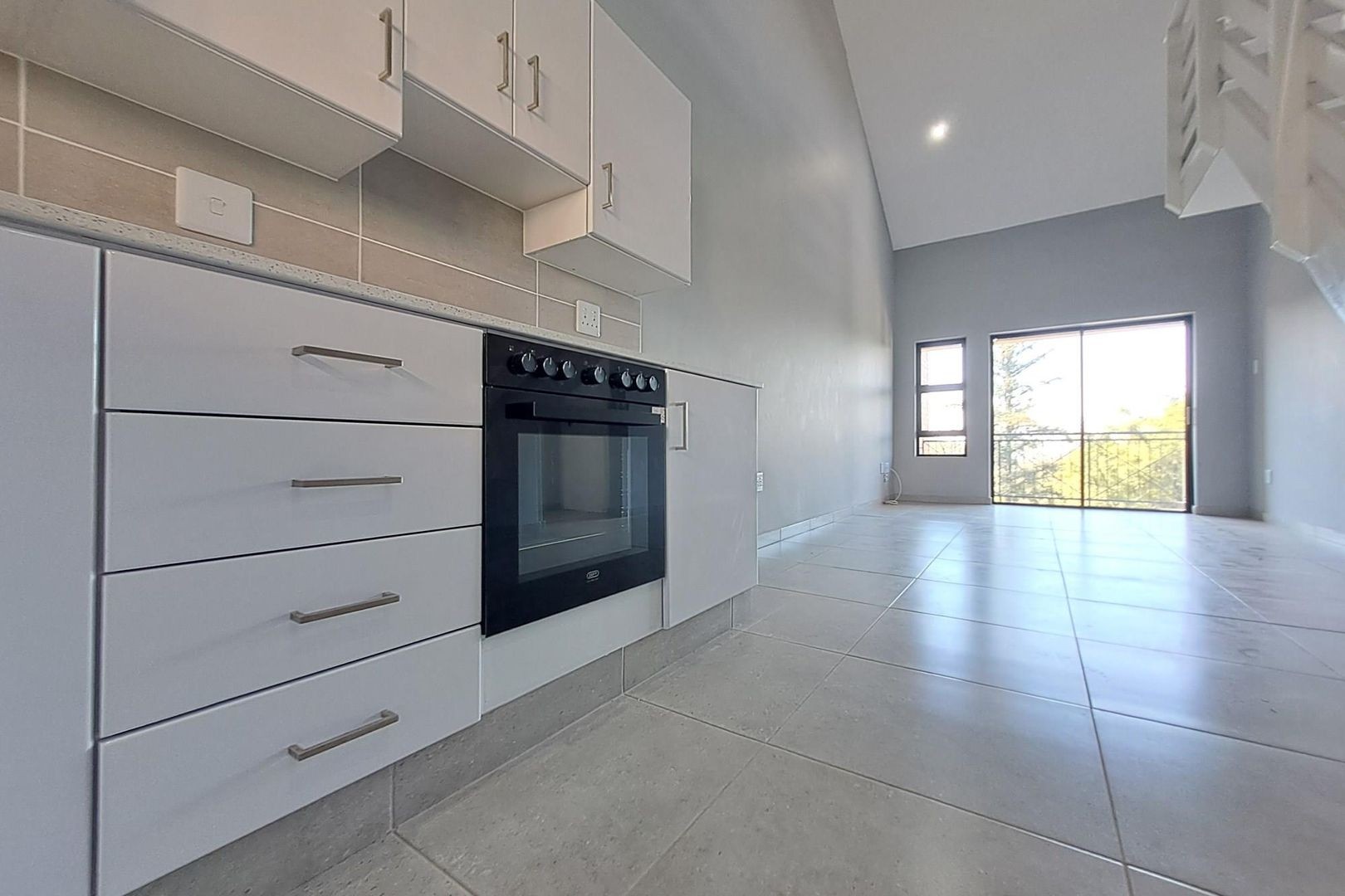 Apartment for rent in Town Hill, Pietermaritzburg, KwaZulu Natal, 5 Morton Bay (1st floor), Arbour Arch, 57 Henderson Road, Town Hill, Pietermaritzburg, KwaZulu Natal, 116 m²