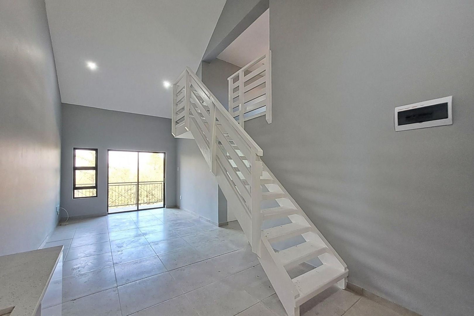Apartment for rent in Town Hill, Pietermaritzburg, KwaZulu Natal, 5 Morton Bay (1st floor), Arbour Arch, 57 Henderson Road, Town Hill, Pietermaritzburg, KwaZulu Natal, 116 m²