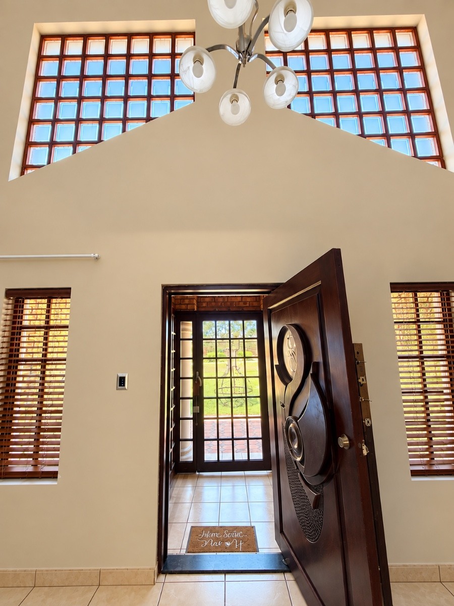 House for sale in Roberts Estate, Middelburg, 431 m²