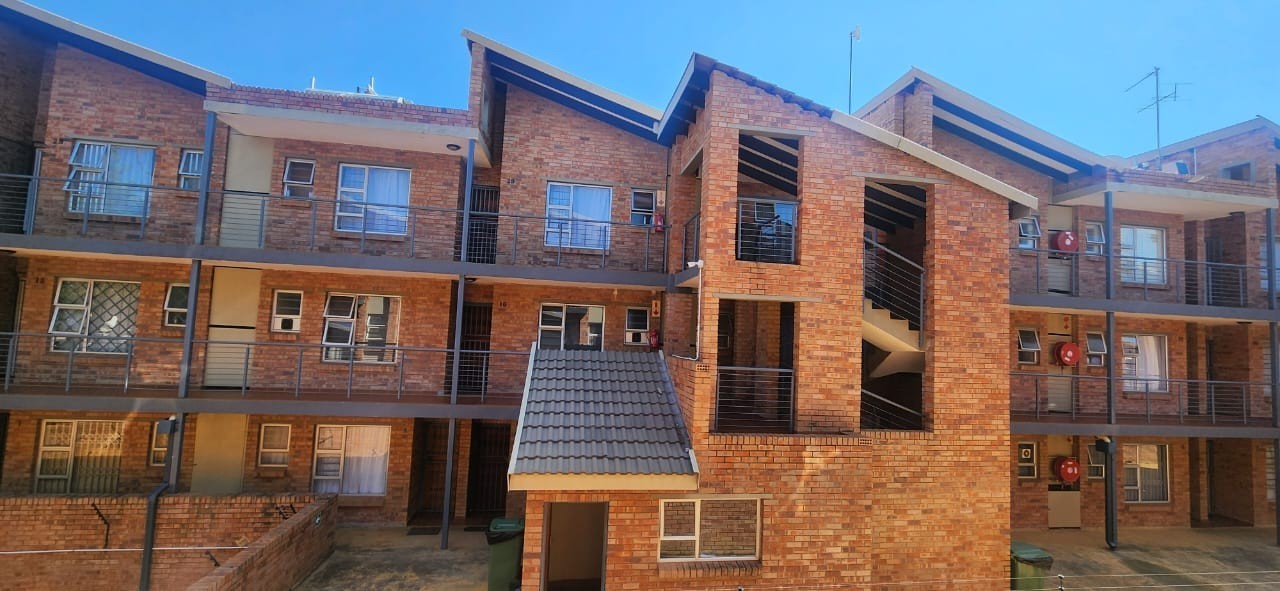 Apartment Block for sale in Die Bult, Potchefstroom, North West, 40 Vinkel & Koljander (2nd floor), 38 Steve Biko Avenue, Die Bult, Potchefstroom, North West, 33 m²