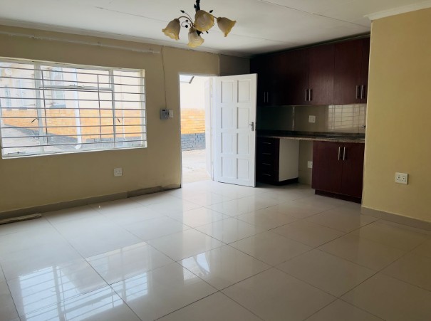 Cottage for rent in Highlands North, Johannesburg