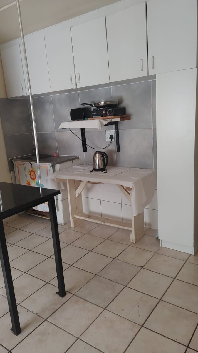 Apartment for sale in Ruyterwacht, Goodwood, 32 m²