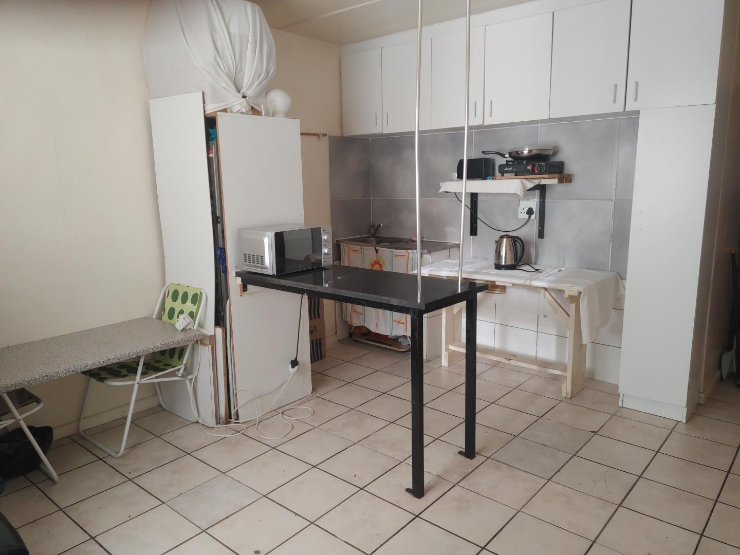 Apartment for sale in Ruyterwacht, Goodwood, 32 m²