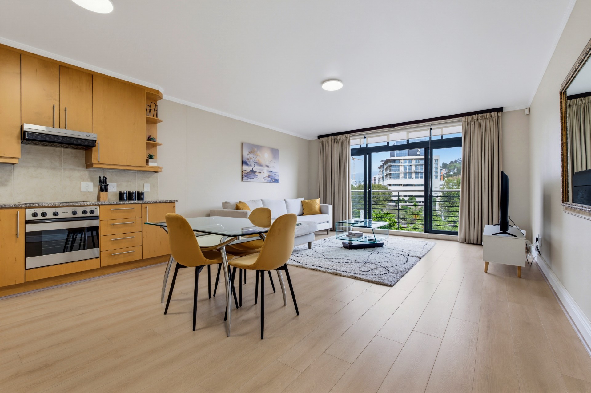 Apartment for sale in De Waterkant, Cape Town, 62 m²