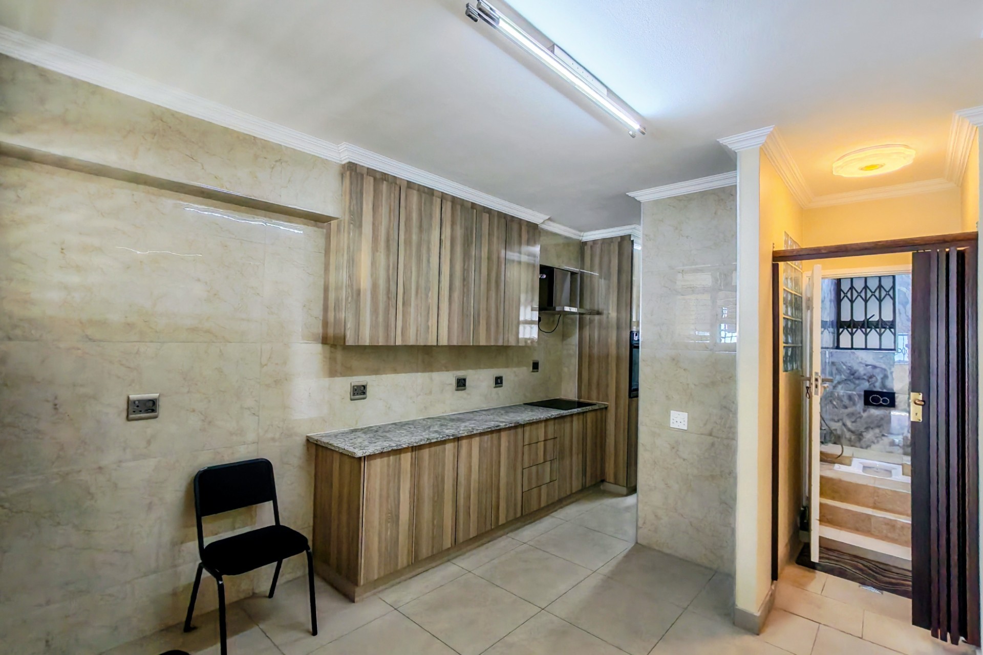 Apartment for sale in North Beach, Durban, KwaZulu Natal, 2402 Mangrove Beach Centre (24th floor), Mangrove Beach Centre, 91 Somtseu Road, North Beach, Durban, KwaZulu Natal, 76 m²