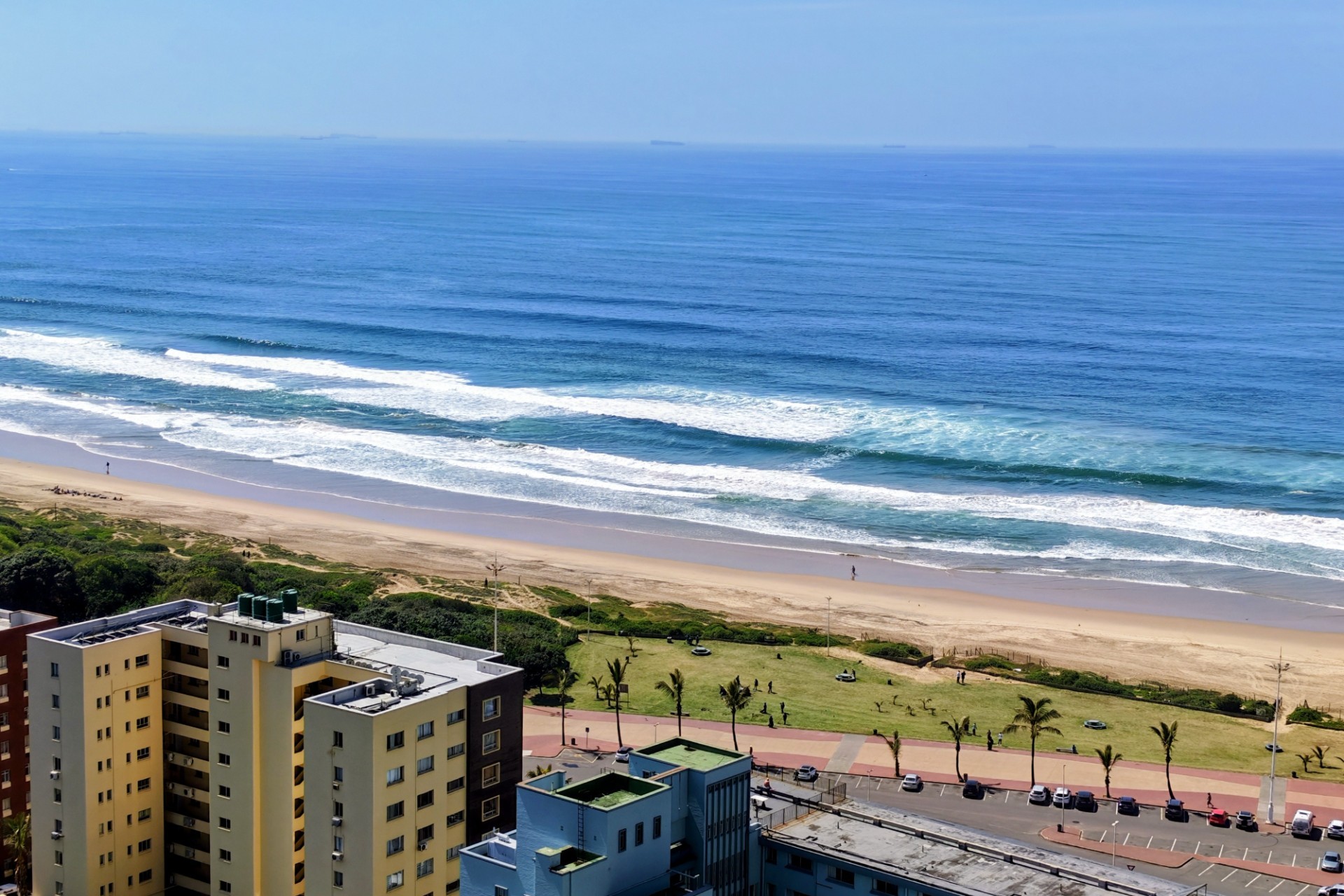 Apartment for sale in North Beach, Durban, KwaZulu Natal, 2402 Mangrove Beach Centre (24th floor), Mangrove Beach Centre, 91 Somtseu Road, North Beach, Durban, KwaZulu Natal, 76 m²