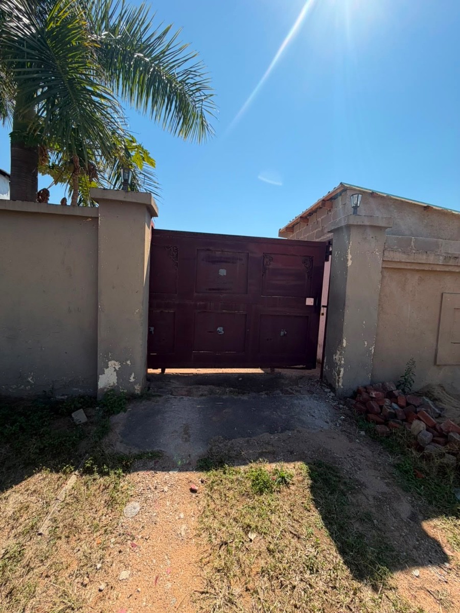 House for sale in Kamagugu, Nelspruit, 188 m²