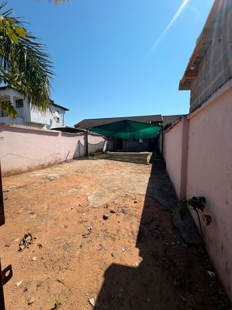House for sale in Kamagugu, Nelspruit, 188 m²