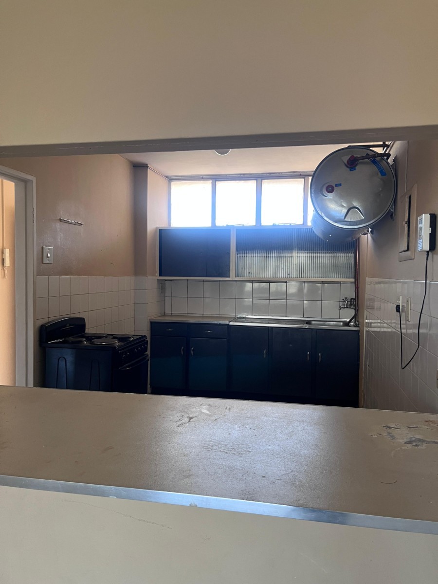 Apartment for sale in Florida, Roodepoort, 92 m²