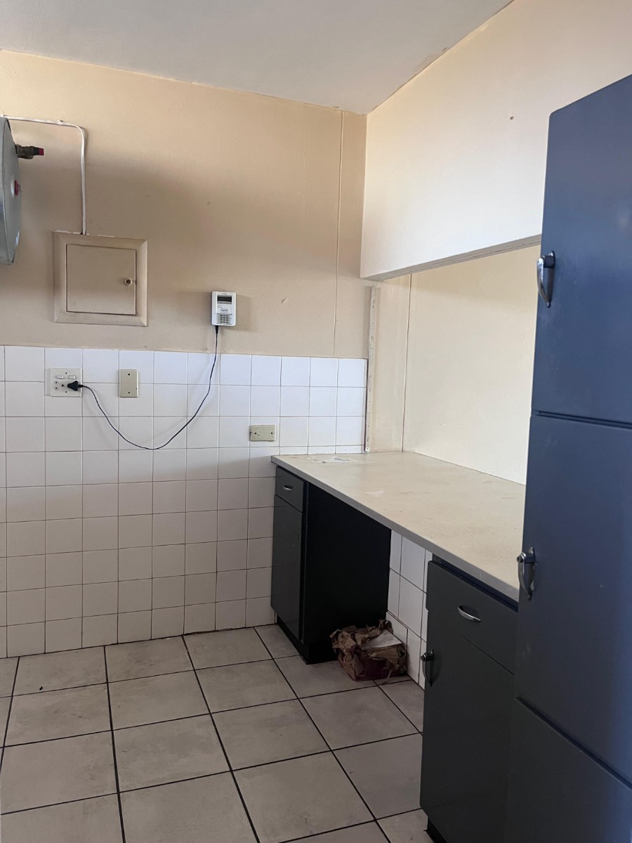 Apartment for sale in Florida, Roodepoort, 92 m²