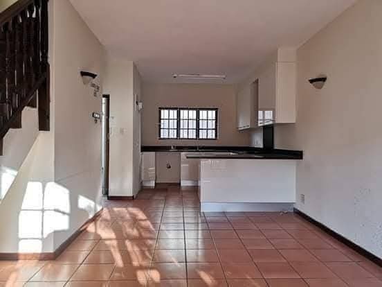 Duplex for rent in Windermere, Durban, KwaZulu Natal, 107 m²