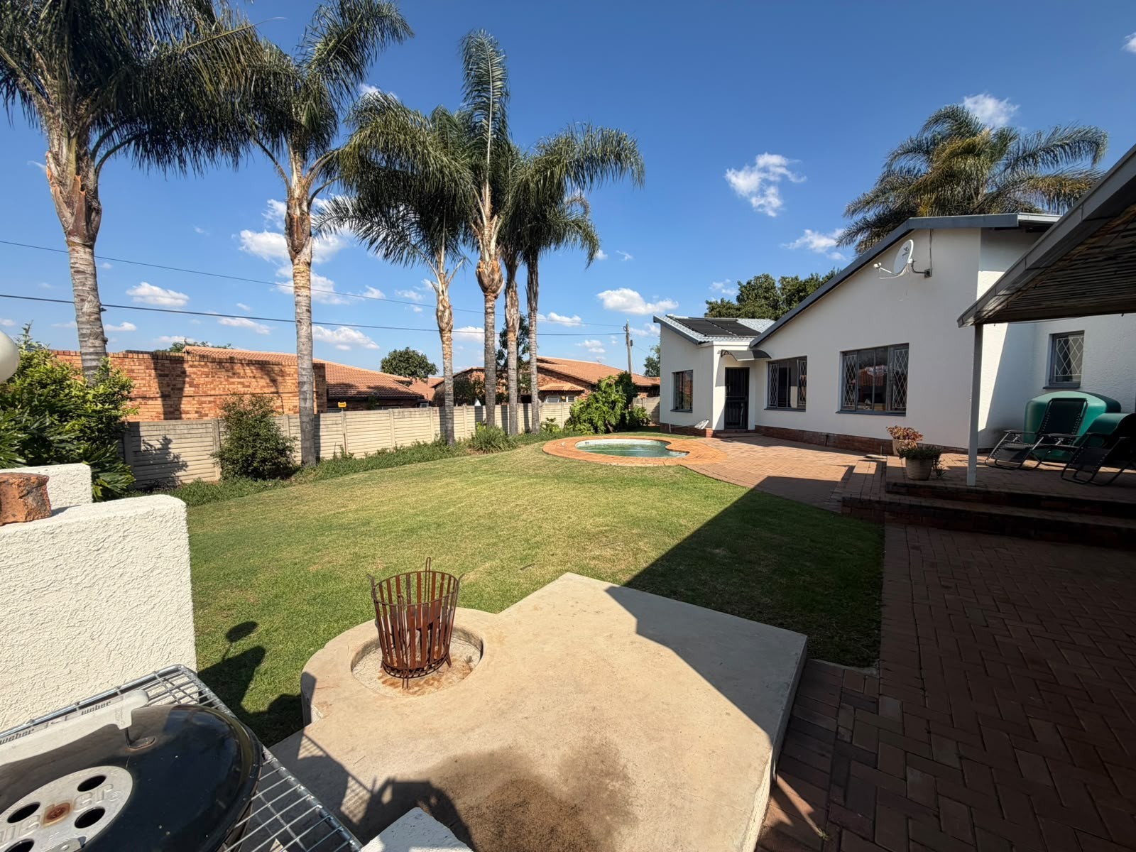 House for sale in Bromhof, Randburg, 963 Hoep-Hoep Ave, Bromhof, Randburg, Gauteng, 152 m²