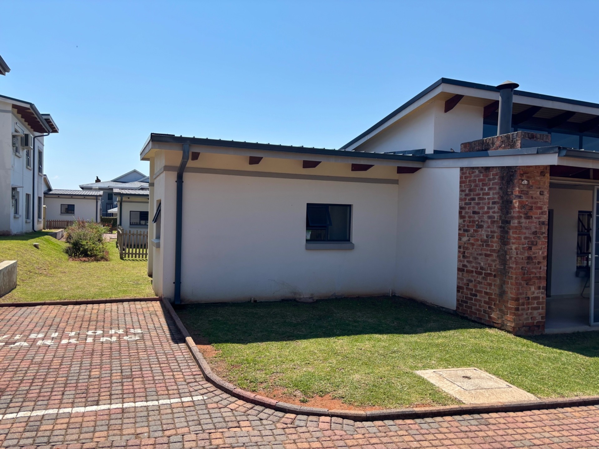 Townhouse for sale in White River Country Estate, White River, 89 m²