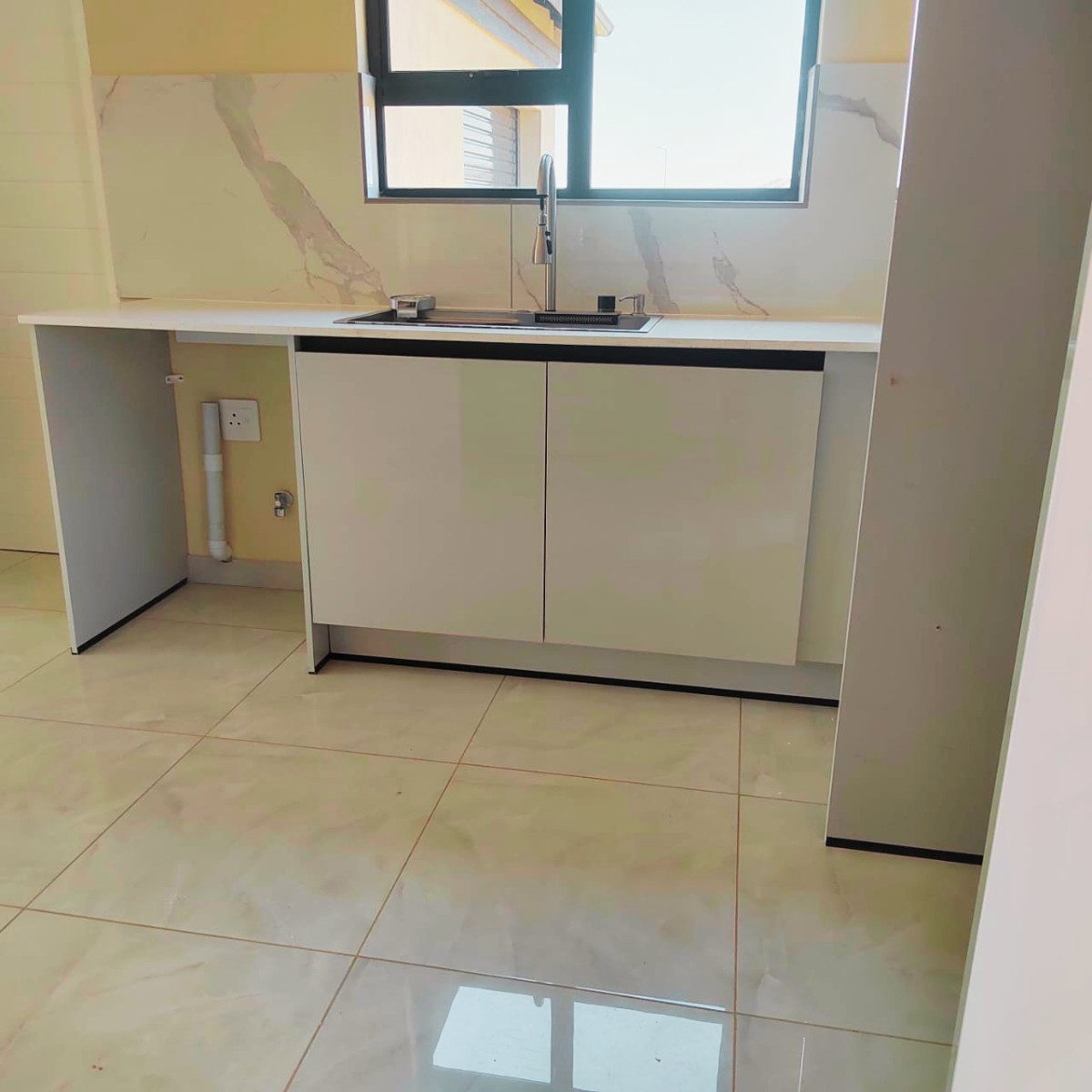 House for sale in The Orchards, Akasia, 90 m²