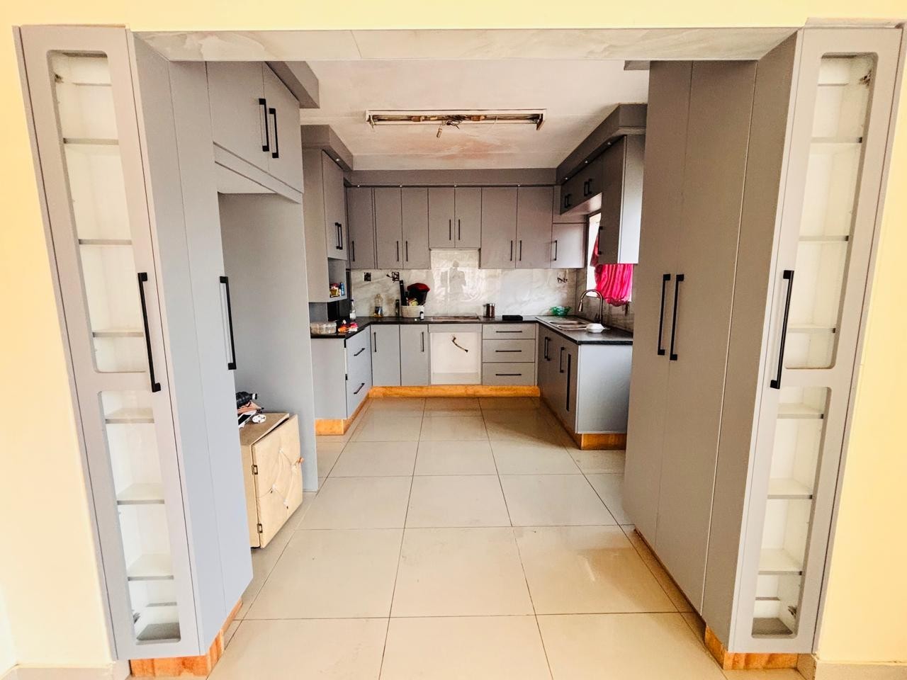 House for sale in Umkumbaan, Durban, KwaZulu Natal, 194 m²
