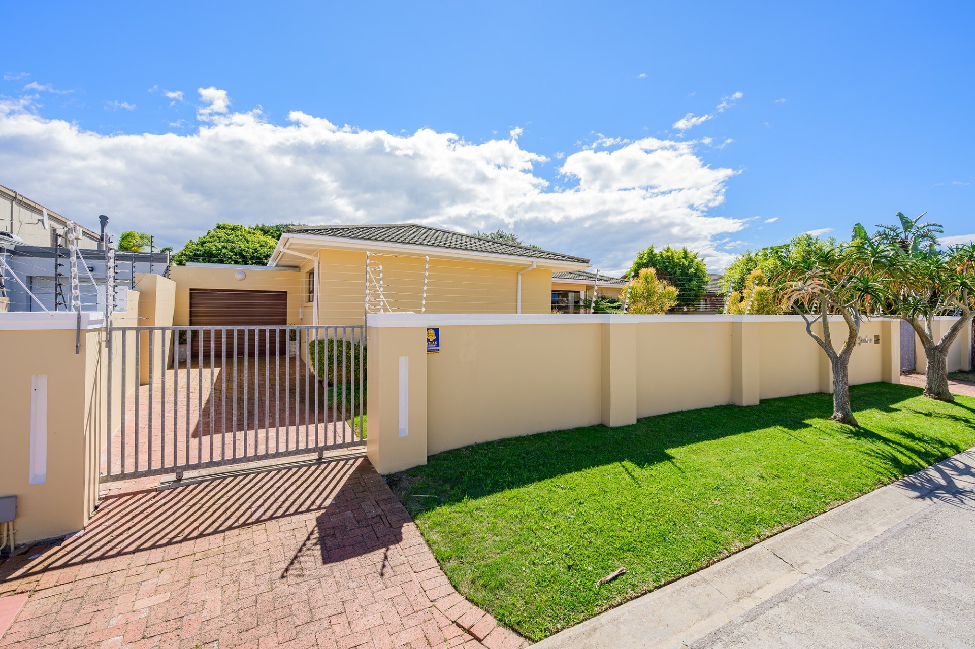 House for sale in Summerstrand, Port Elizabeth, 4 Gerdine Street, Summerstrand, Port Elizabeth, Eastern Cape, 269 m²