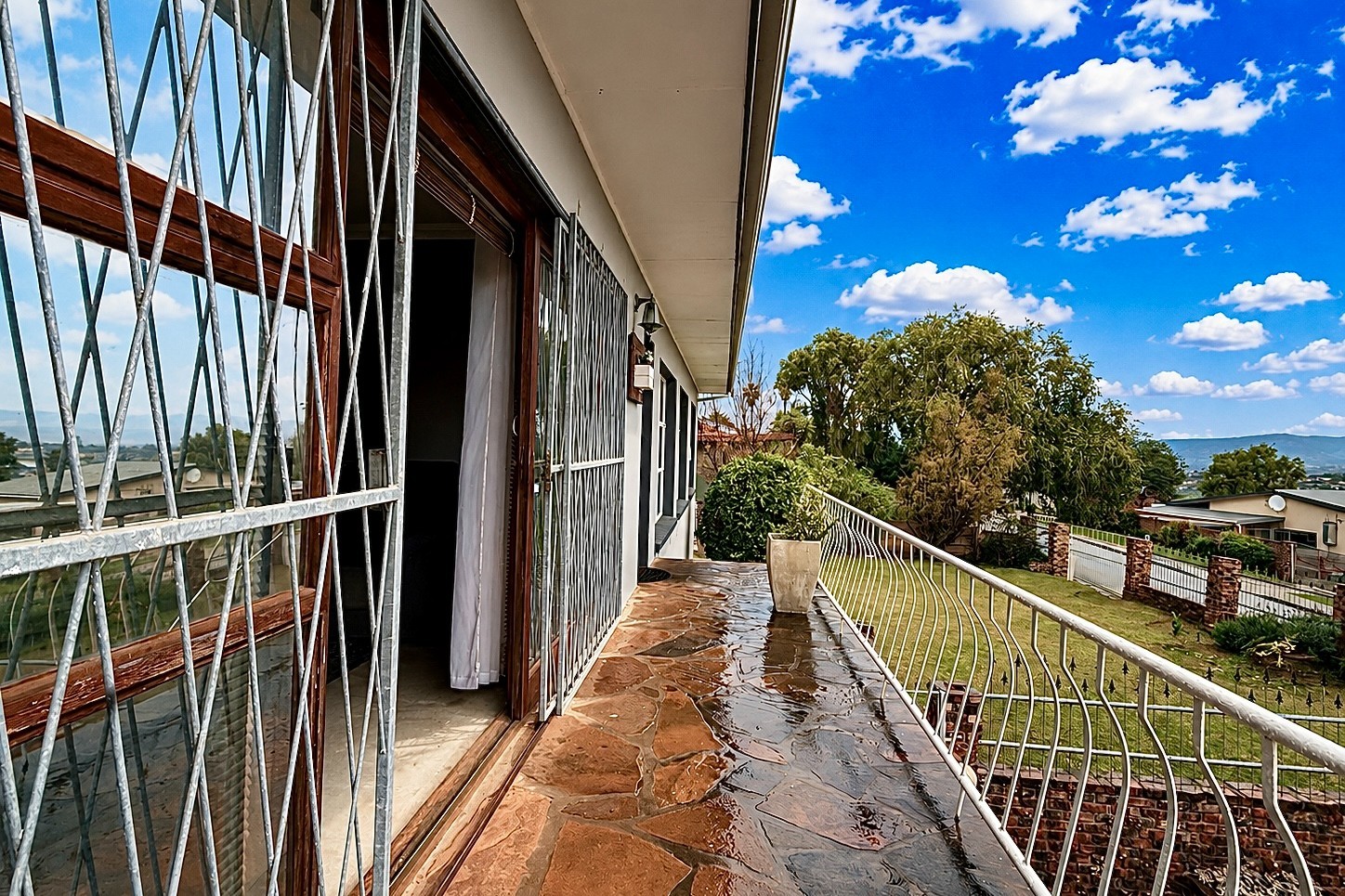 House for sale in Fairbridge Heights, Uitenhage, 341 m²
