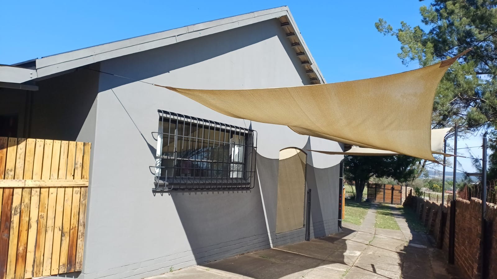 House for sale in Sunnyridge, Newcastle, KwaZulu Natal, 1194 m²