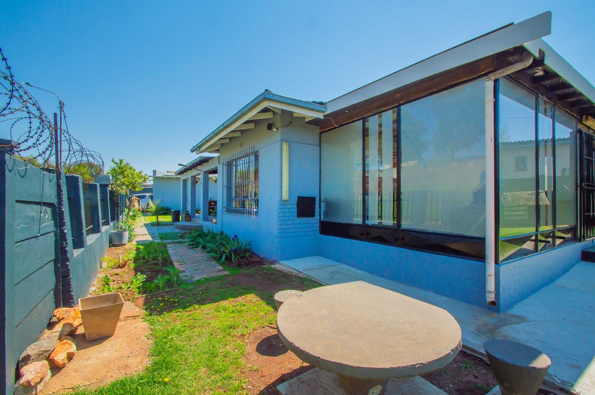 House for sale in Maraisburg, Roodepoort, 250 m²