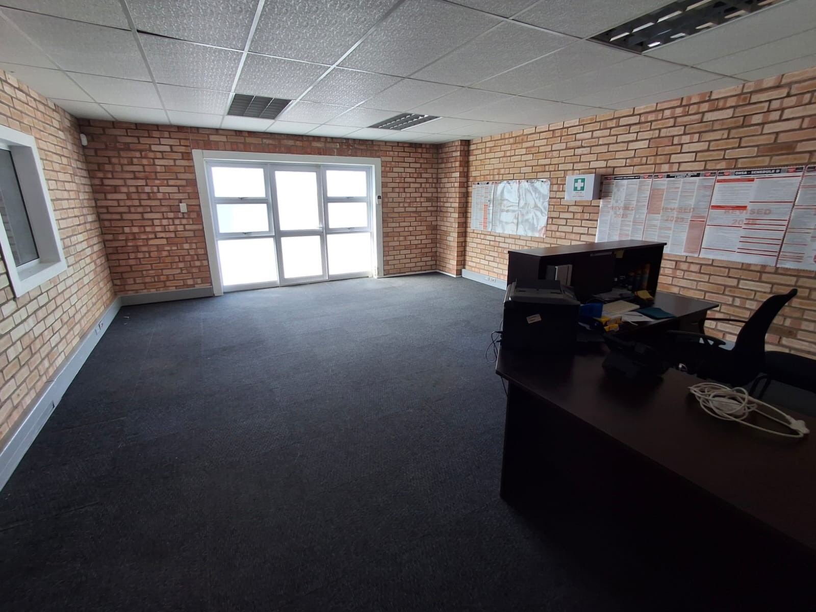 Warehouse for rent in Newton Park, Port Elizabeth, 230 m²