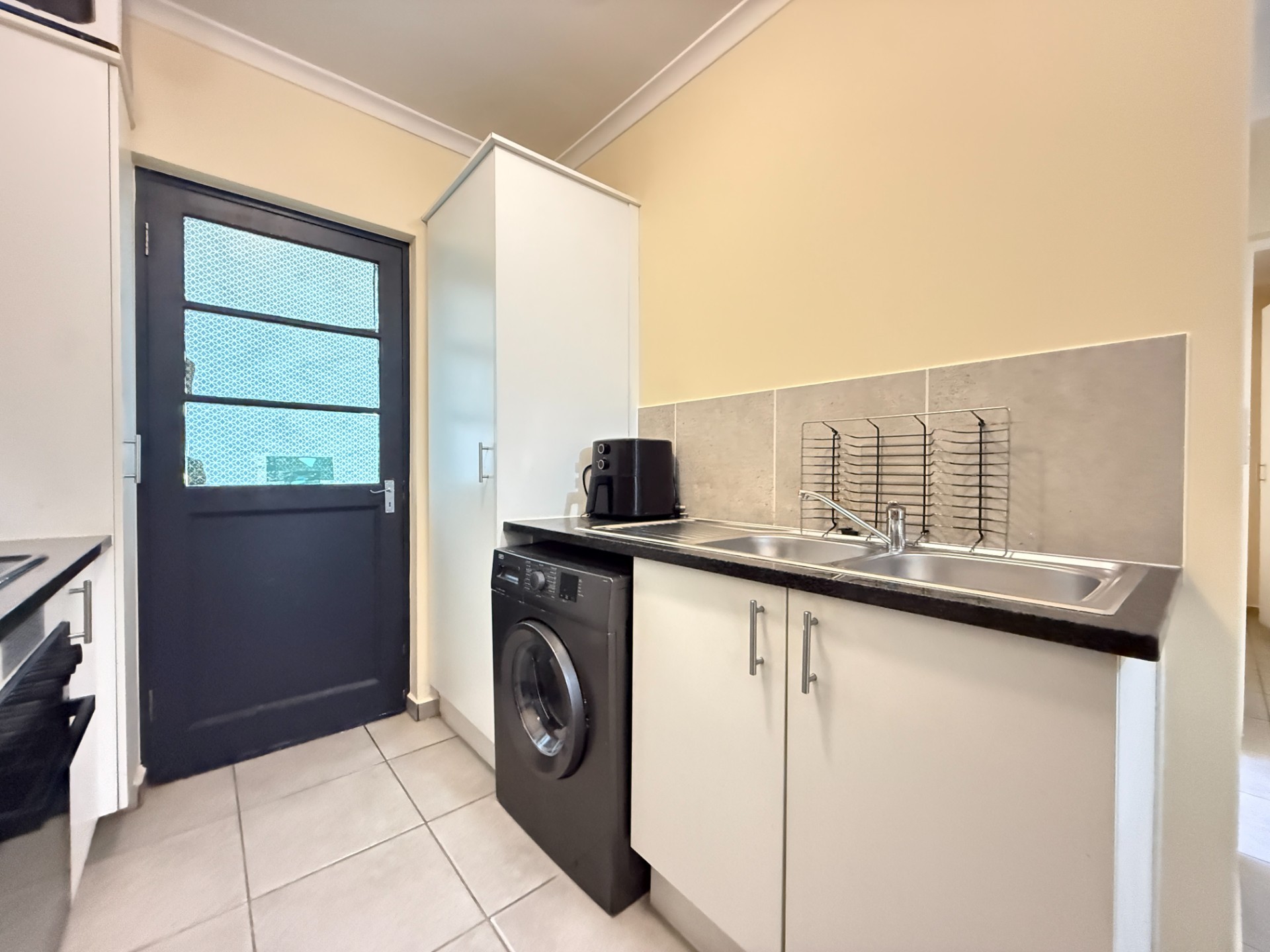 Apartment for sale in Parklands East, Parklands, Blouberg, 49 m²