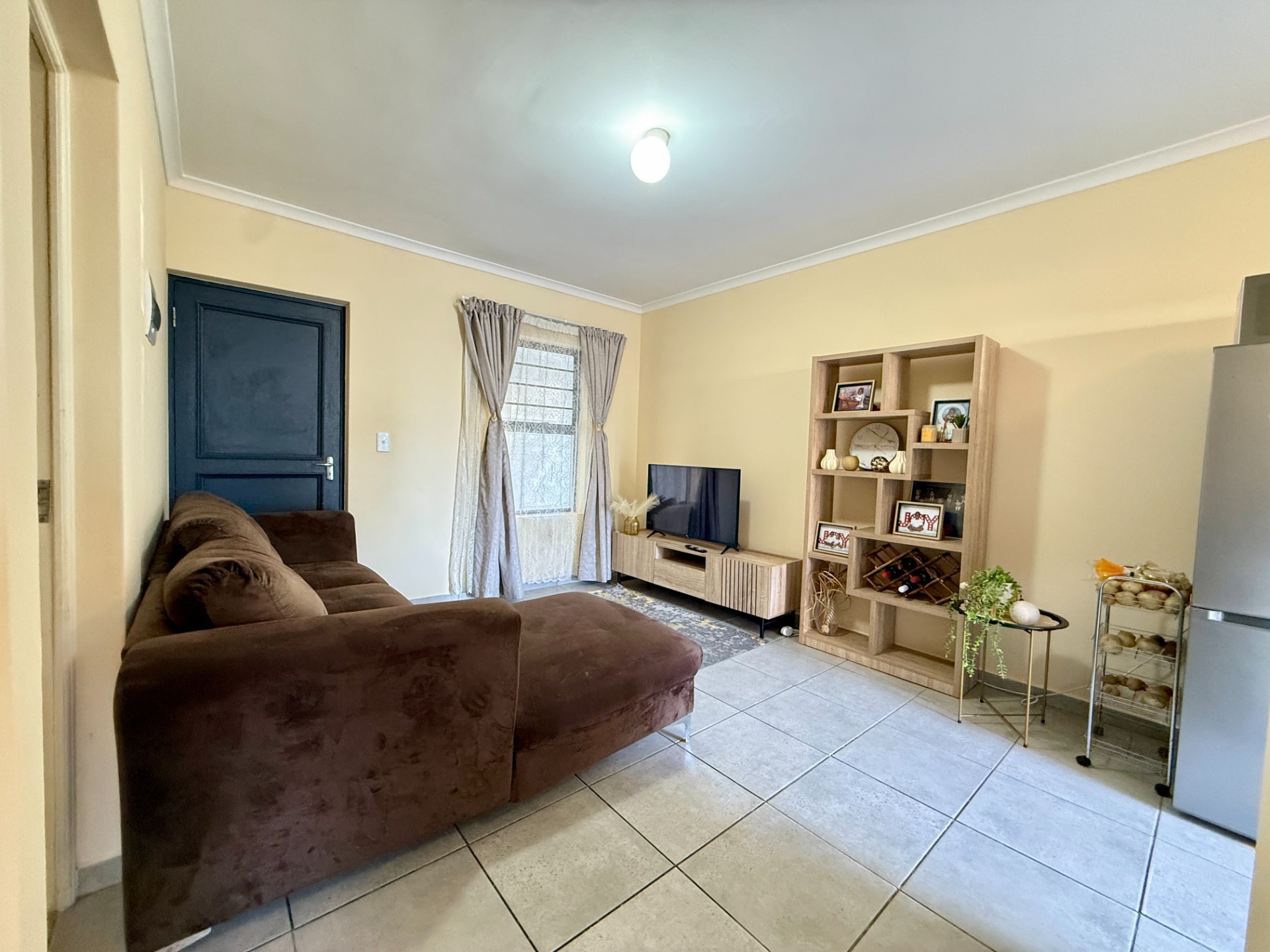 Apartment for sale in Parklands East, Parklands, Blouberg, 49 m²