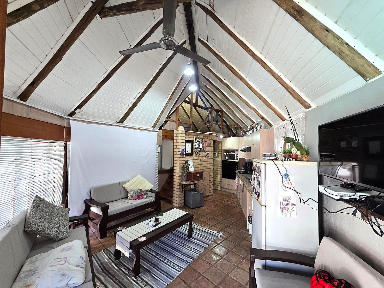 Cottage for rent in Sinoville, Pretoria