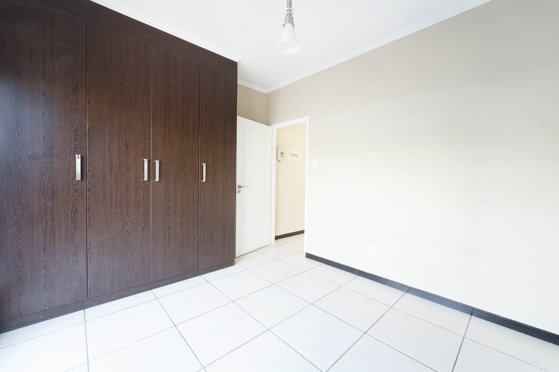 Apartment for rent in Fourways, Sandton, 94 m²
