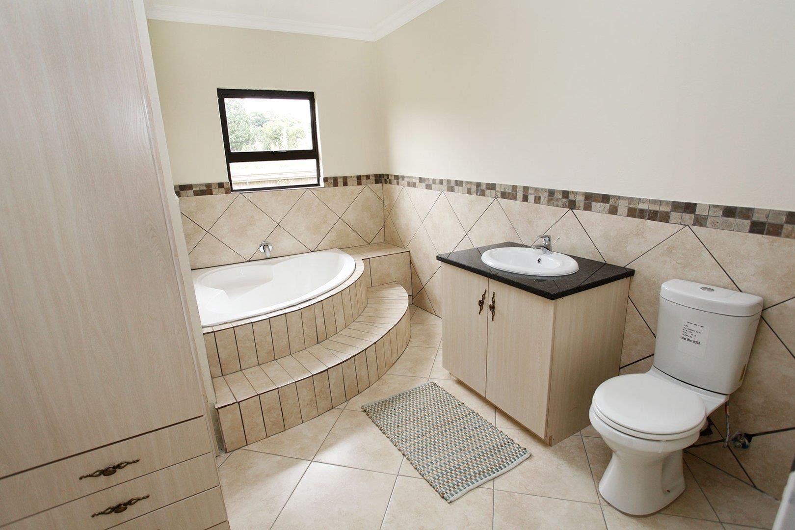 House for sale in Sharon Park, Nigel, 250 m²