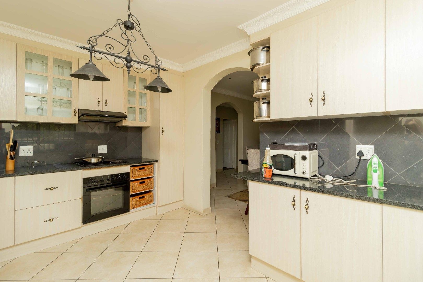 House for sale in Sharon Park, Nigel, 250 m²
