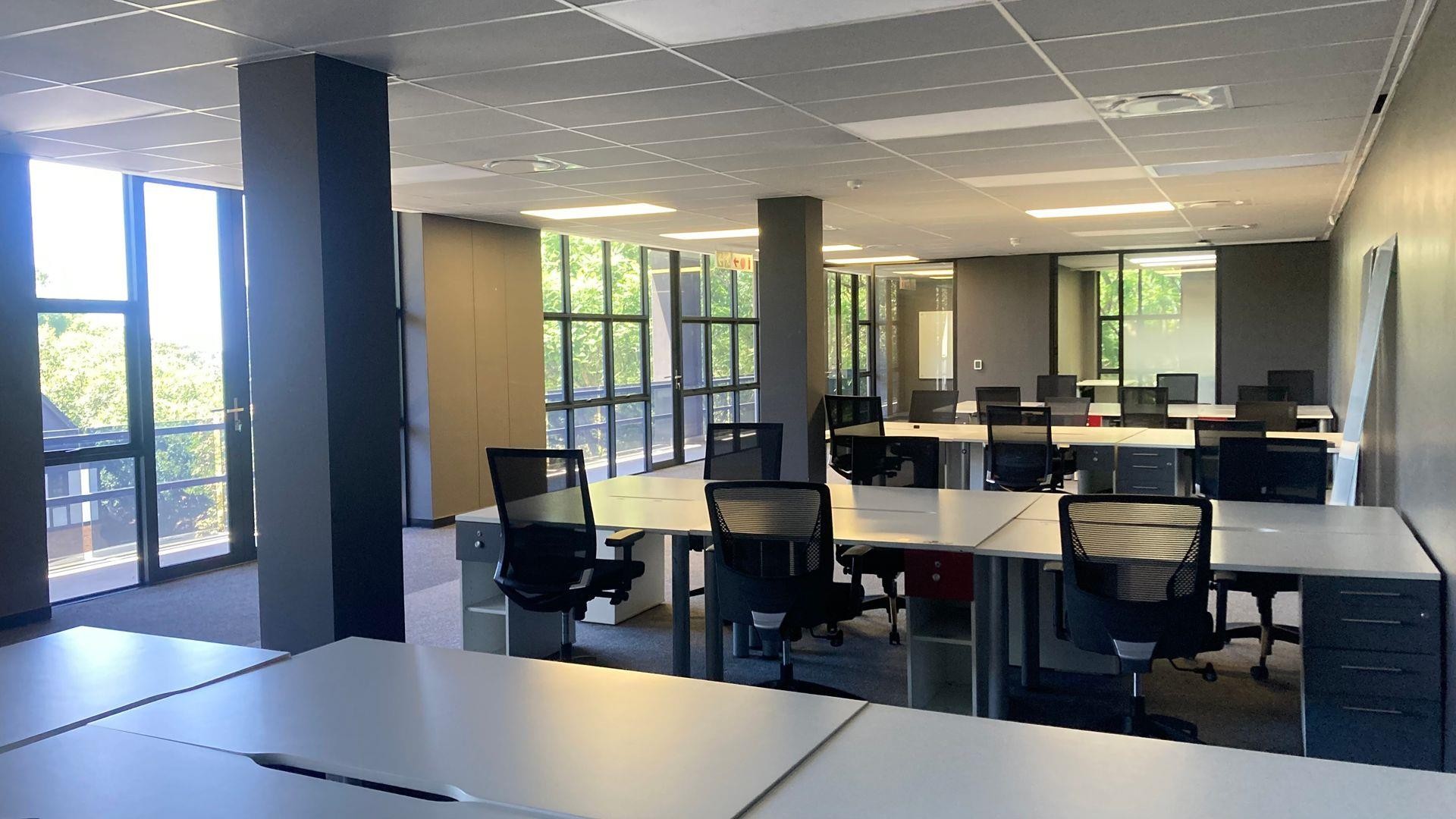 Commercial Property for rent in Melrose Estate, Johannesburg, 342 m²