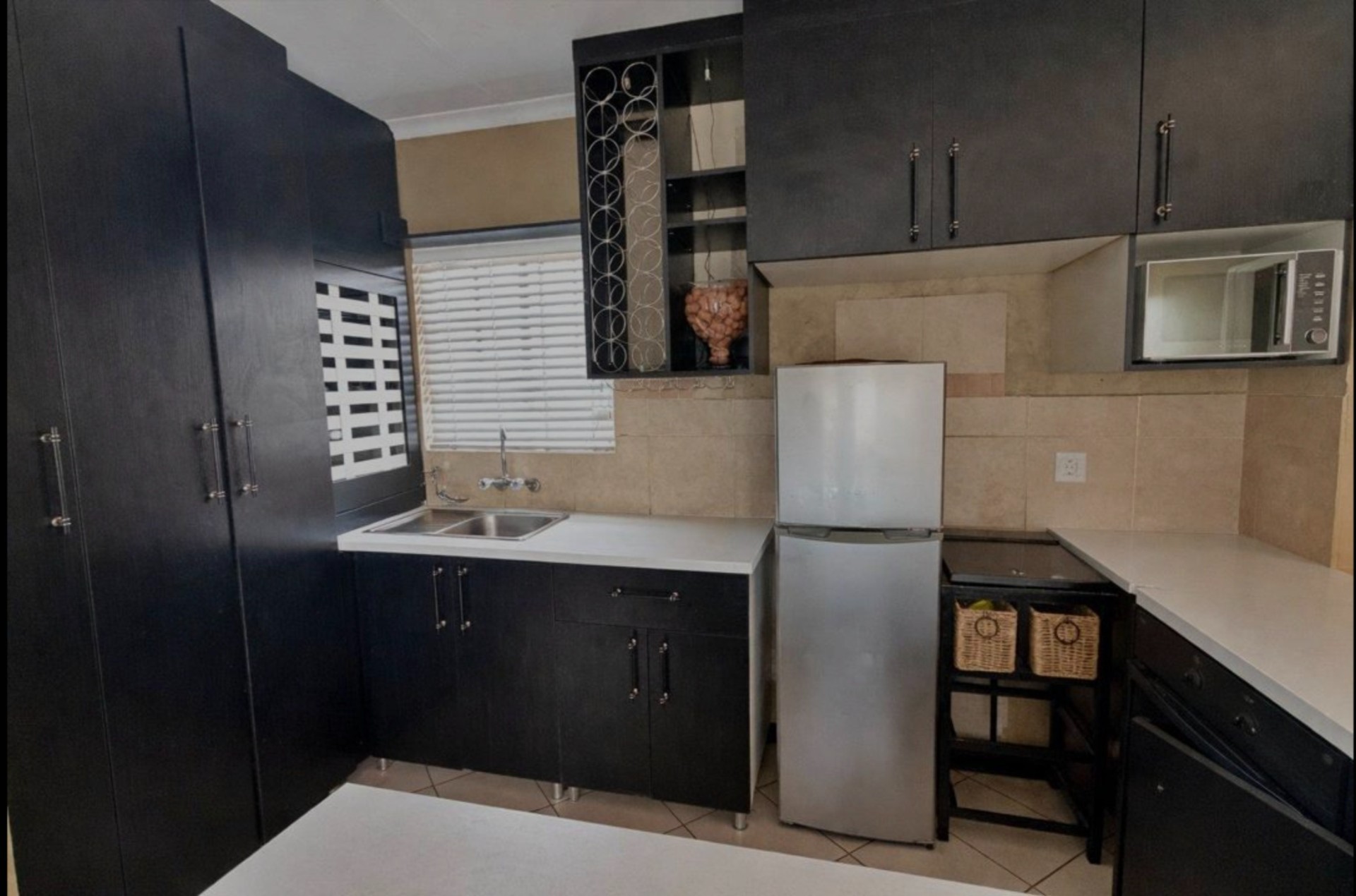 Apartment for sale in Equestria, Pretoria, 83 m²