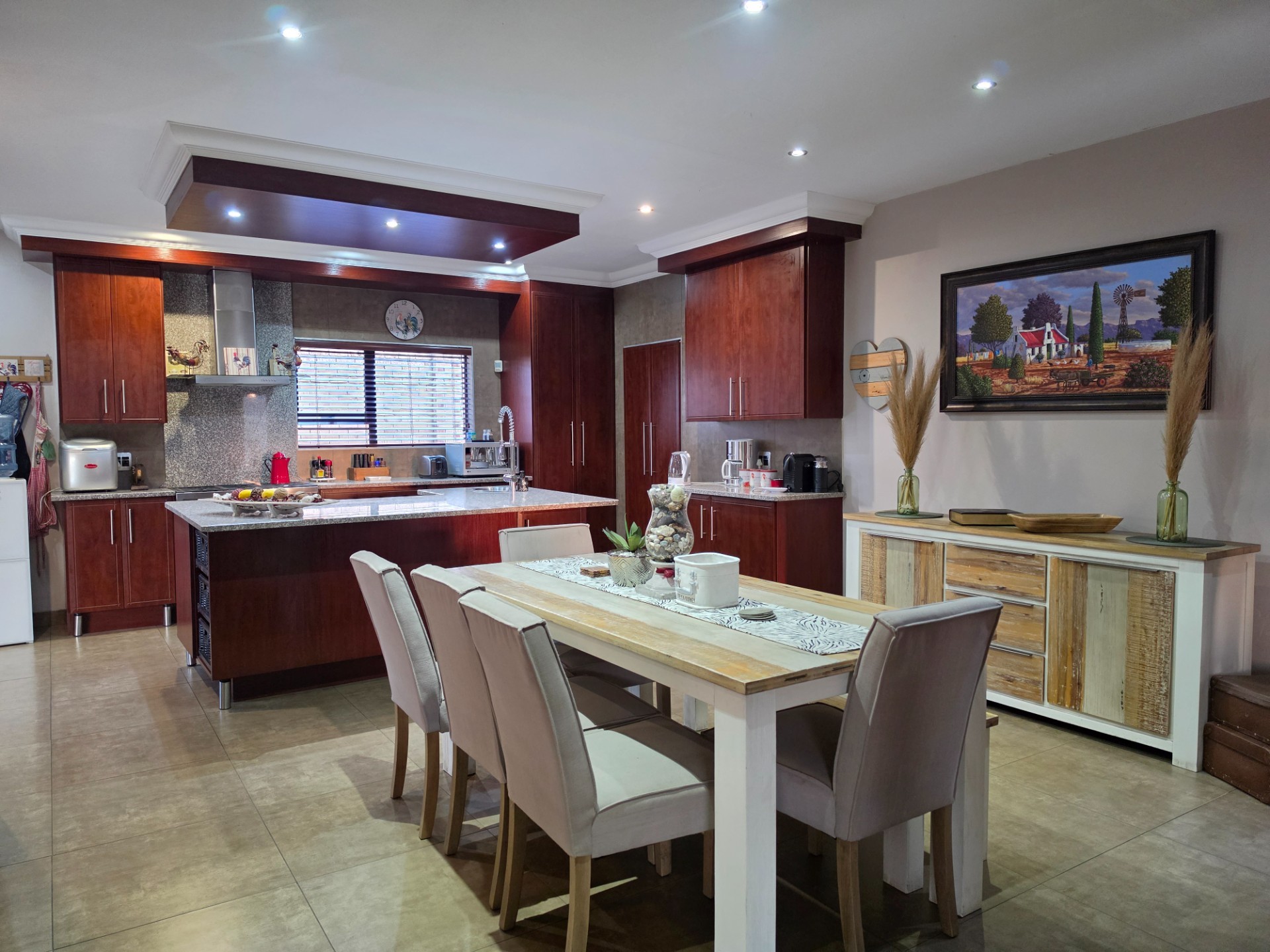 House for sale in Roberts Estate, Middelburg, 279 m²