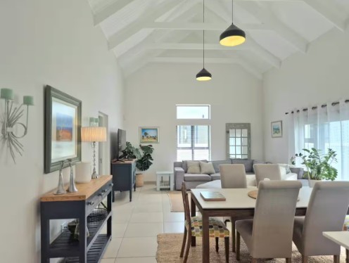 House for sale in Laguna, Langebaan, 133 m²