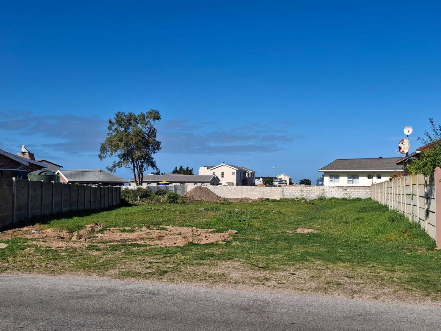 Vacant Land for sale in Noorsekloof, Jeffreys Bay, 887 m²