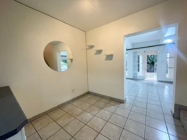 Apartment for rent in Morningside, Sandton, 140 m²