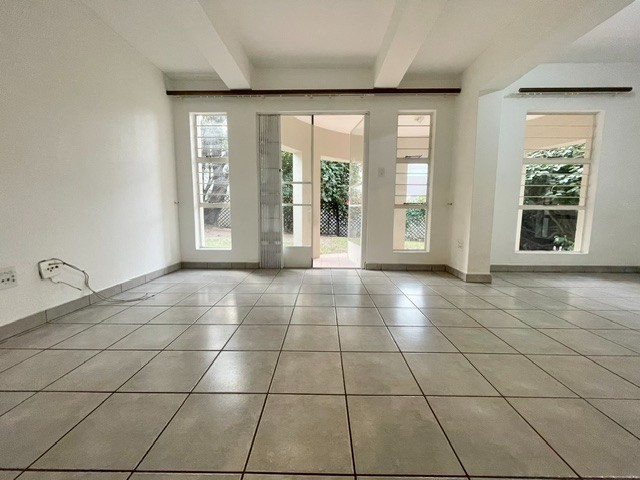 Apartment for rent in Morningside, Sandton, 140 m²