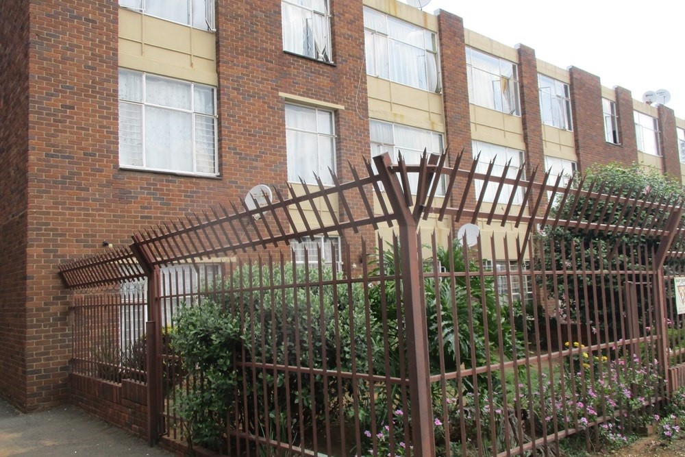 Apartment for rent in Kempton Park, 80 m²