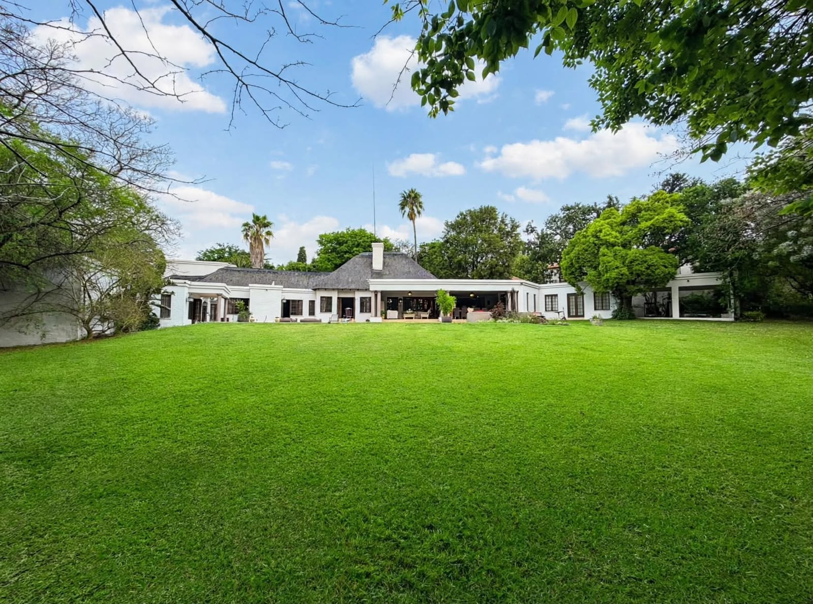 House for sale in Bryanston, Sandton, 642 Mandeville Road, Bryanston, Sandton, Gauteng, 800 m²