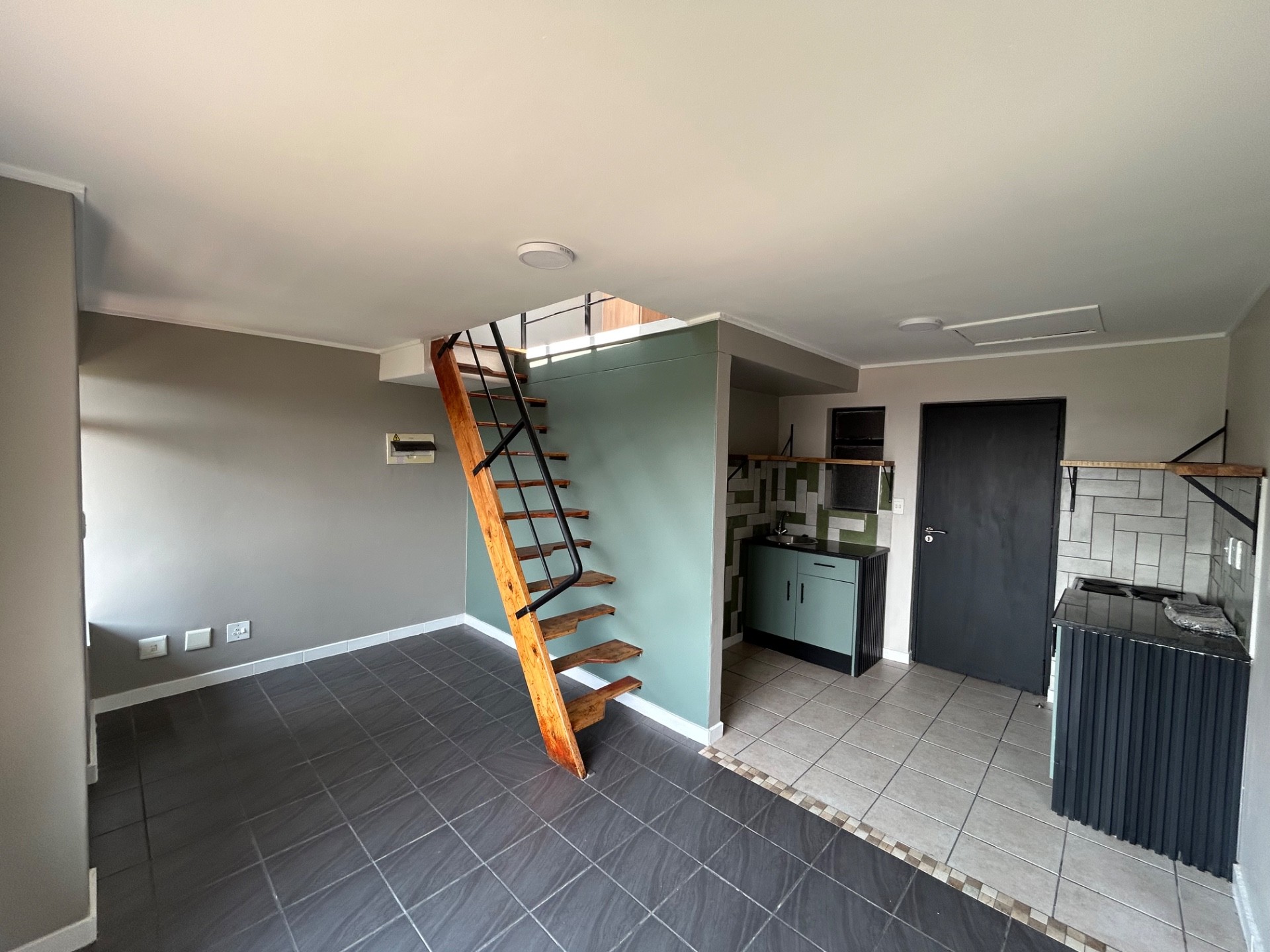 Apartment for sale in Braamfontein Werf, Johannesburg, 85 (3rd floor), Stanley, 28 Lime, Braamfontein Werf, Johannesburg, Gauteng