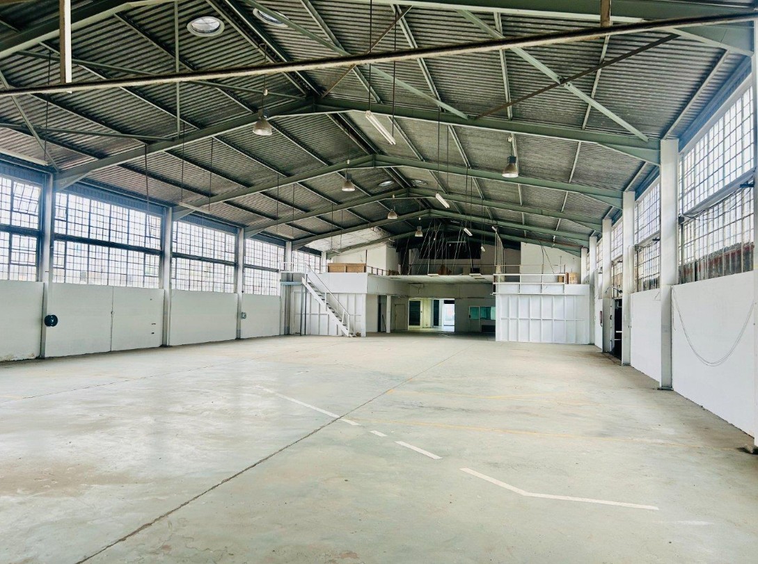 Warehouse for rent in Pietermaritzburg Central, Pietermaritzburg, KwaZulu Natal, 2516 m²