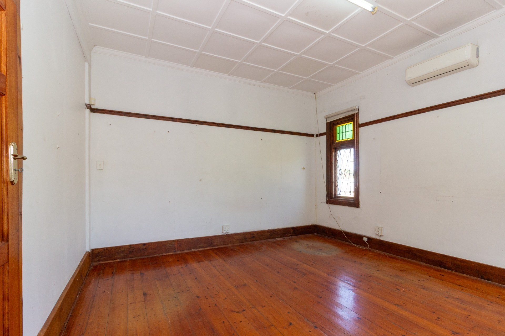 Office for rent in Walmer, Port Elizabeth, Unit 03, 30 Heugh Road, Walmer, Port Elizabeth, Eastern Cape, 168 m²