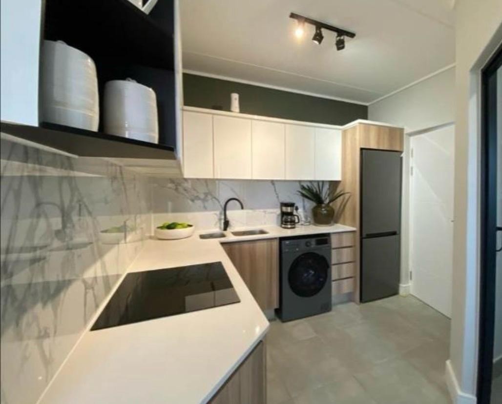 Apartment for rent in Waterfall, Midrand, 1 D (2nd floor), Munyaka Estate, 12 Munyaka BLVD, Waterfall, Midrand, Gauteng, 40 m²