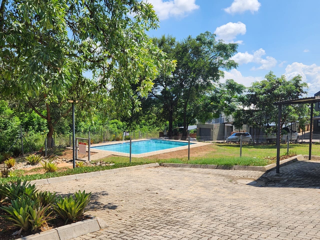 Townhouse for rent in Stonehenge, Nelspruit, 36, 37 Naguil street, Stonehenge, Nelspruit, Mpumalanga, 106 m²