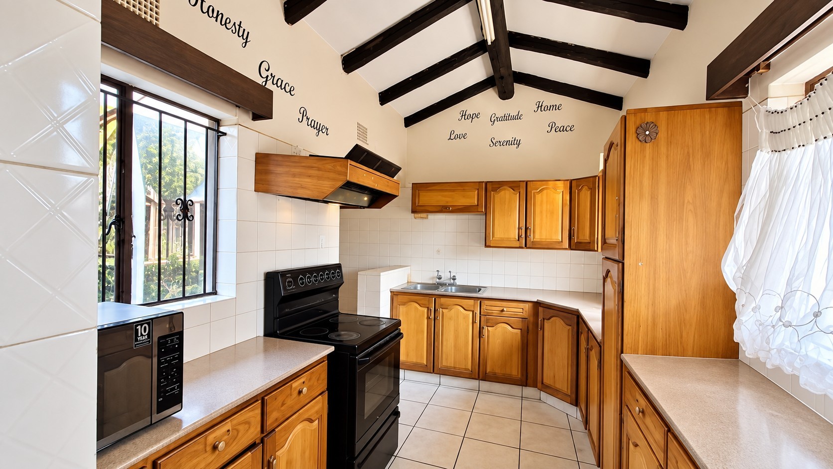 House for sale in Lambton Gardens, Germiston, 285 m²