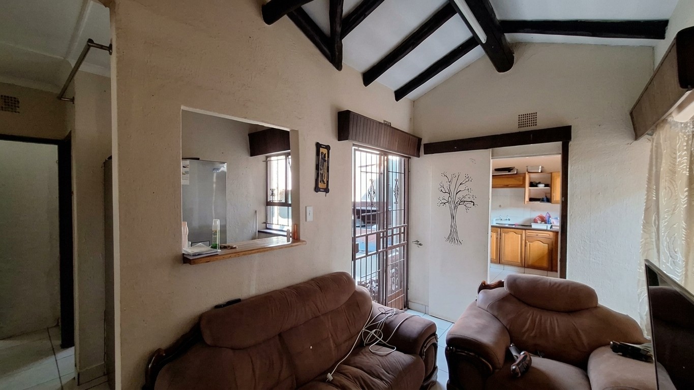 House for sale in Lambton Gardens, Germiston, 285 m²