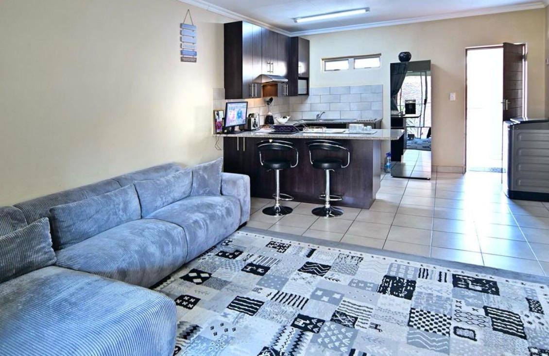 Apartment for rent in Noordwyk, Midrand, 108 m²